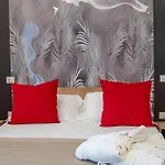 Viroga Aparthotel 4*