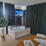 Viroga Aparthotel