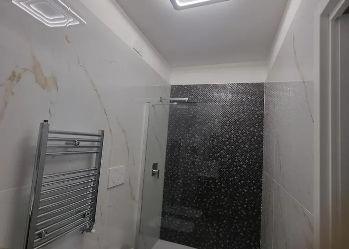 Viroga Apartmanhotel 4*