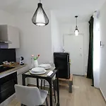 Viroga Lägenhetshotell