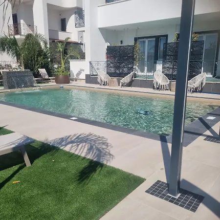 Viroga Aparthotel