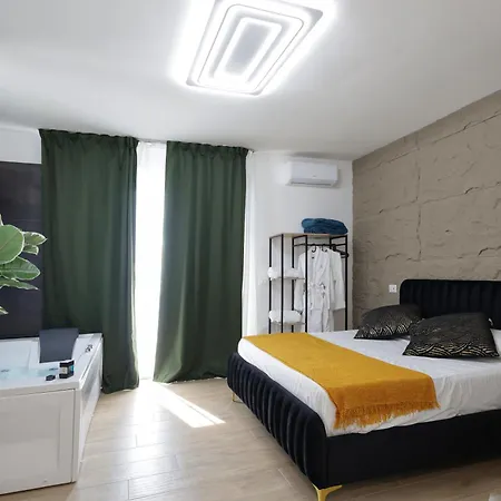Aparthotel Viroga Castel Volturno